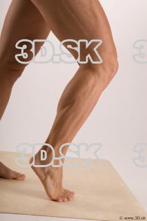 Leg flexing reference of unclothed  Timothy 0010